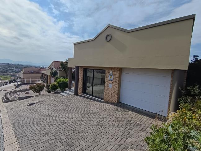 2 Bedroom Property for Sale in Seemeeu Park Western Cape